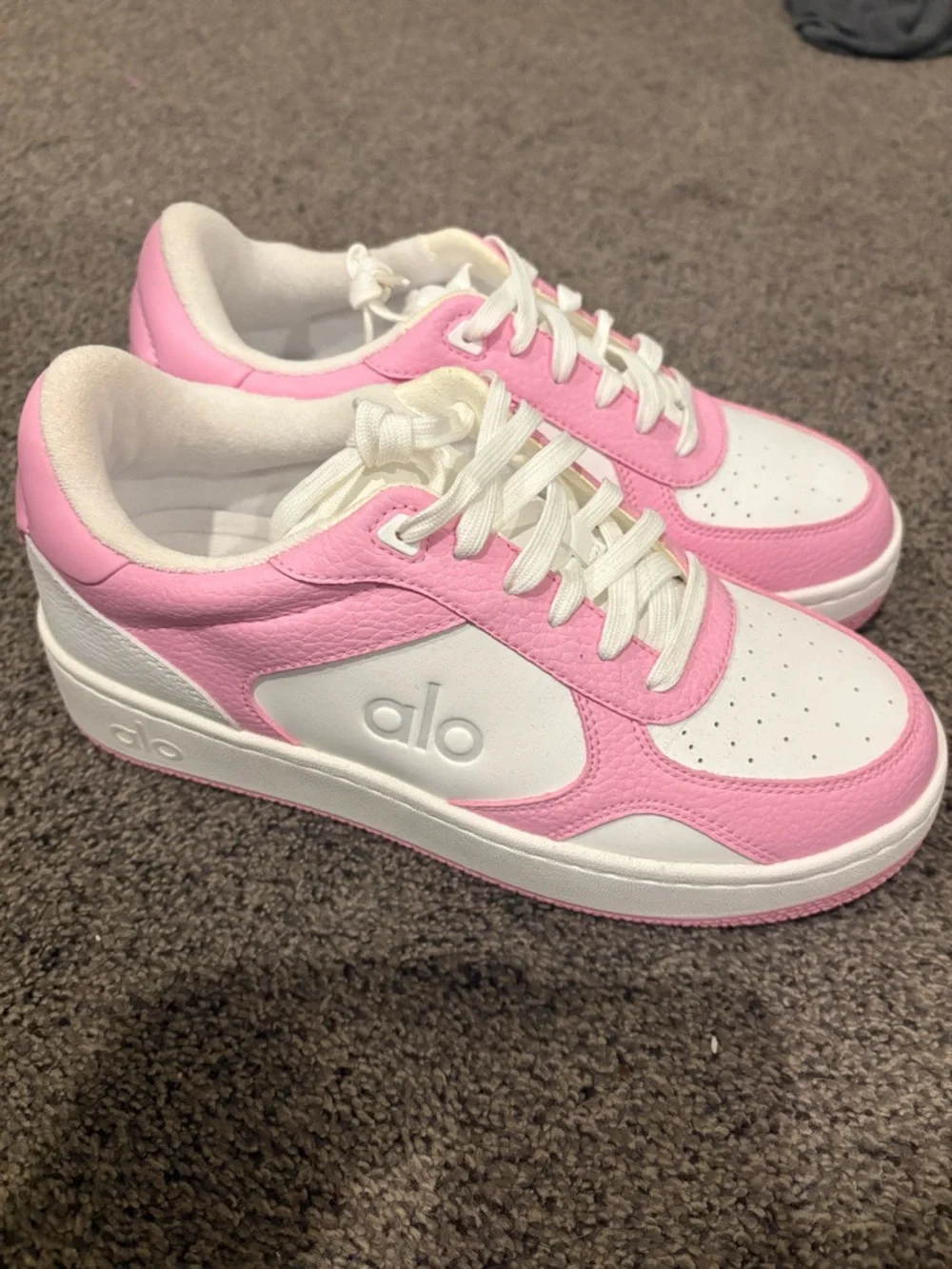 NEW! ALO Yoga Sneakers in Pink and White
